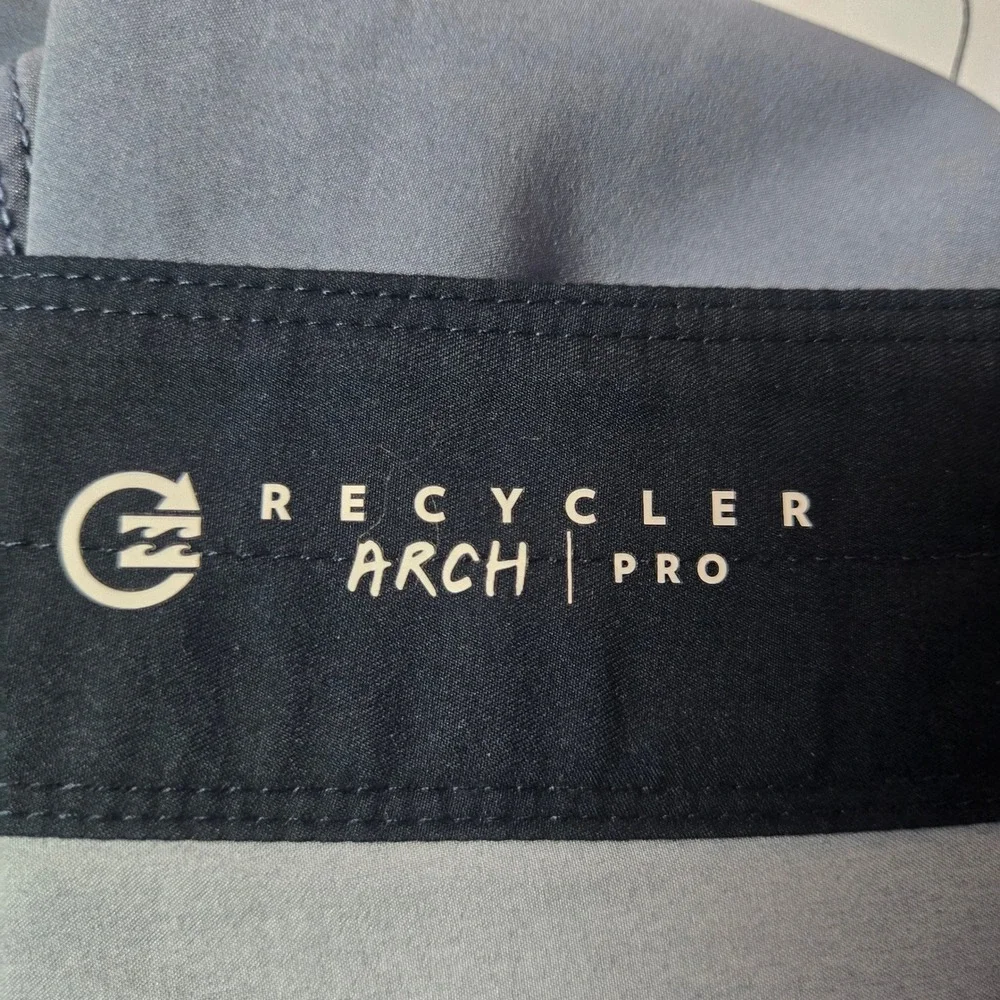 Billabong‎ Arch Pro Board Shorts Mens 33 Gray Recycler Performance Swim Trunks